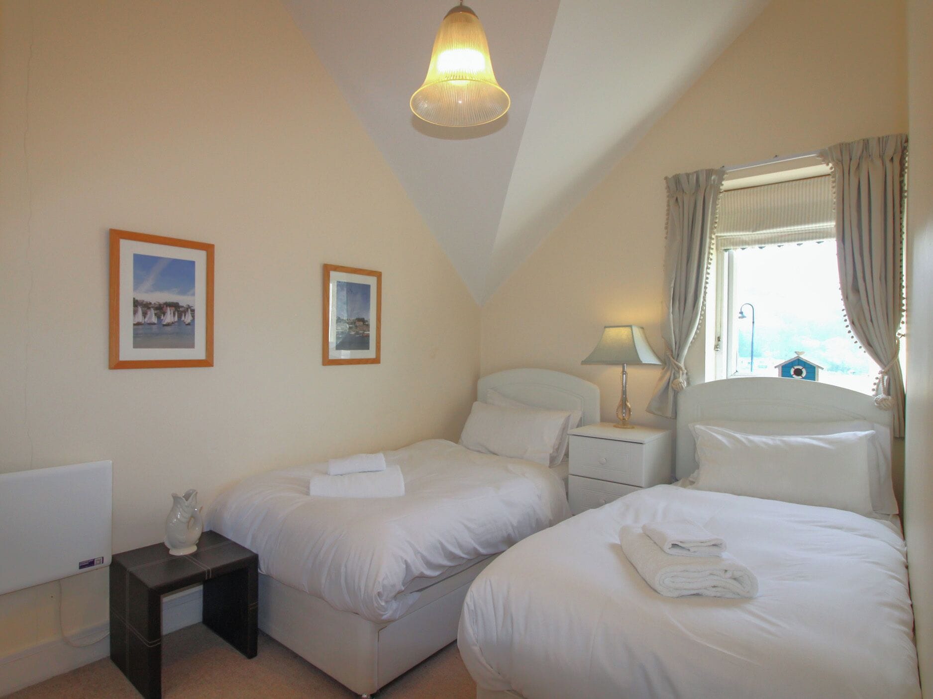 Cottage | 3 bedrooms, individually decorated, individually furnished, free WiFi