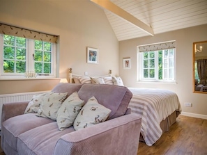 Cottage | Interior