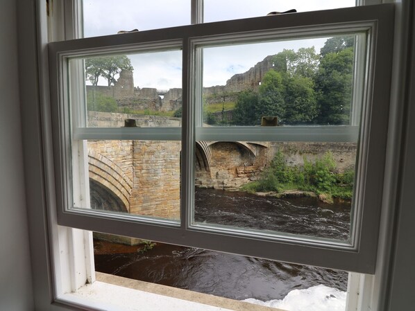 Cottage | Interior - 2 Riverside (Barnard Castle)