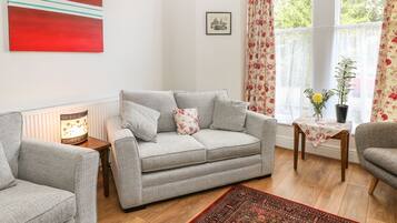 Småhus | Oppholdsrom | TV