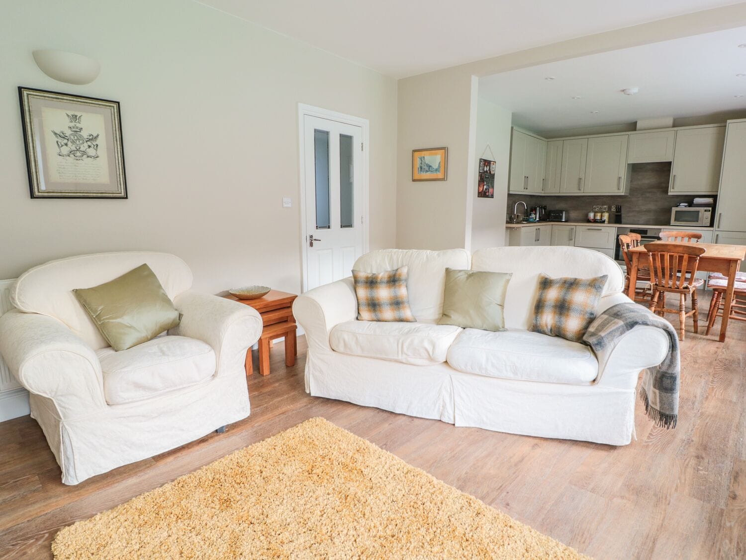 Cottage | Living room | TV