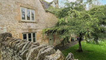 Cottage | Exterior