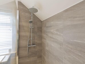 Cottage | Bathroom | Shower - 3 Church Hill House (Salcombe)