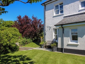 Cottage | Exterior - Warren Cottage (Dartmouth)