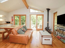 Casa de campo | Zona de estar | Una televisión, un reproductor de DVD