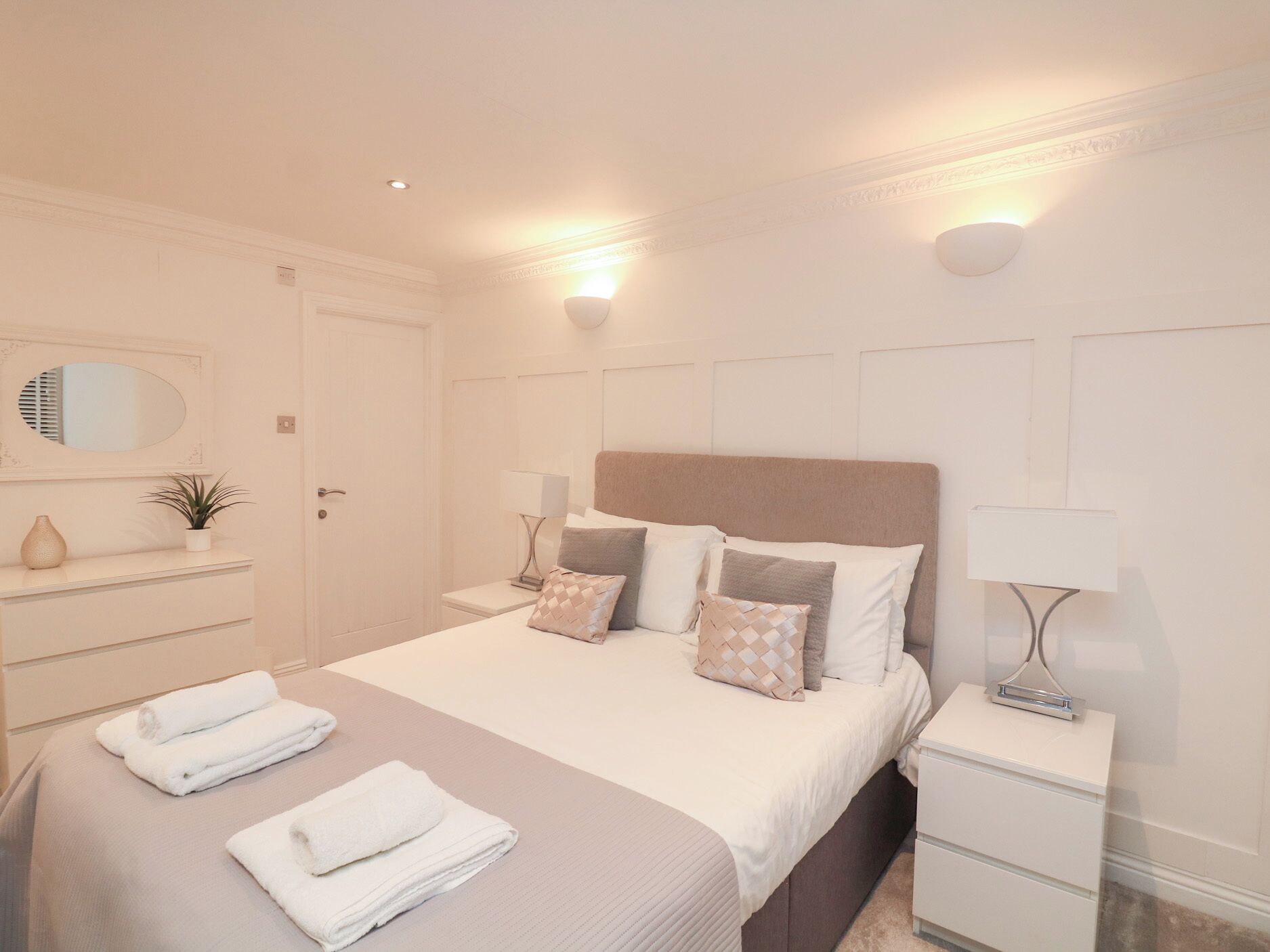 Chaumière | 3 chambres, décor unique, ameublement unique, accès au Wi-Fi (inclus)