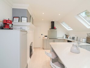 Private kitchen - 1 The Old Coach House (Dartmouth)