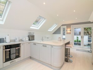 Ferienhaus | Eigene Küche | Kühlschrank, Herdplatte, Geschirrspüler, Kochgeschirr/Geschirr/Besteck