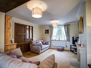 Cottage | Interior