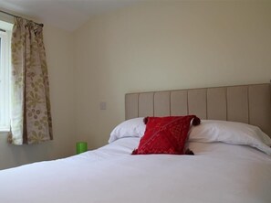 Cottage | Individually decorated, individually furnished, free WiFi