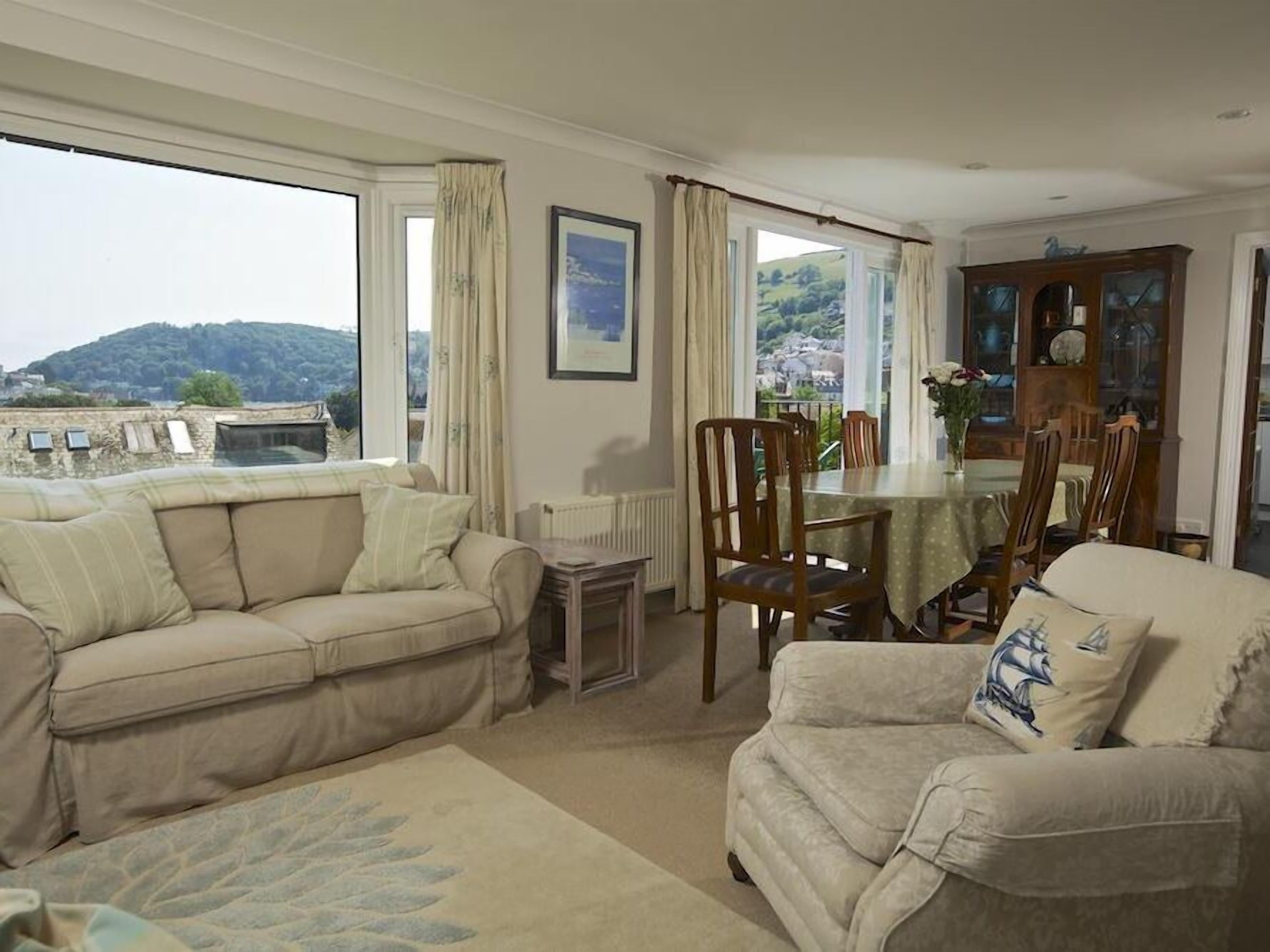 Cottage | Phòng khách