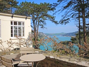 Balcony - 4 Ringrone (Salcombe)