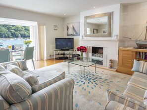 Cottage | Interior - 7 Dart Marina (Dartmouth)