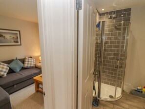 Bathroom - Church View (Cheltenham)