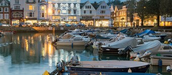 Keepers Lodge, Hillfield Village