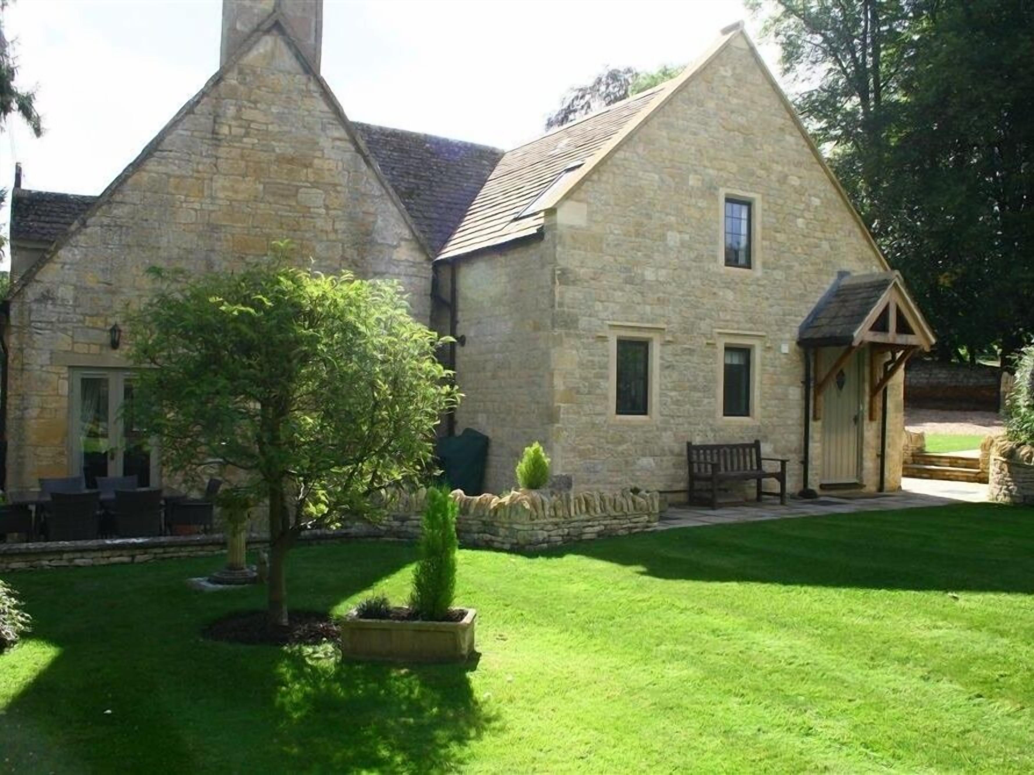 Cottage | Interior