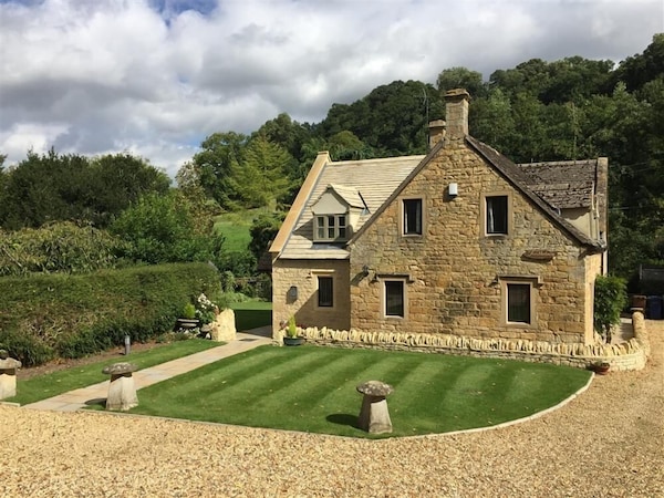 Tumbledown - Cotswolds