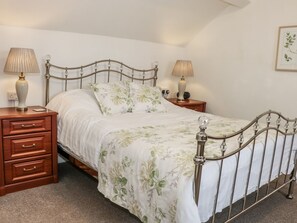 Cottage | 1 bedroom, individually decorated, individually furnished - The Hayloft (Shrewsbury)