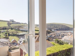 Cottage | Interior - Cottage View (Kingsbridge)
