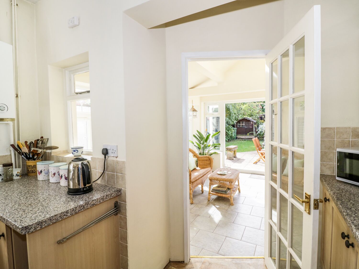 Κατάλυμα σε Αγροικία | Ιδιωτική κουζίνα | Φούρνος μικροκυμάτων, μαγειρικές εστίες, πλυντήριο πιάτων