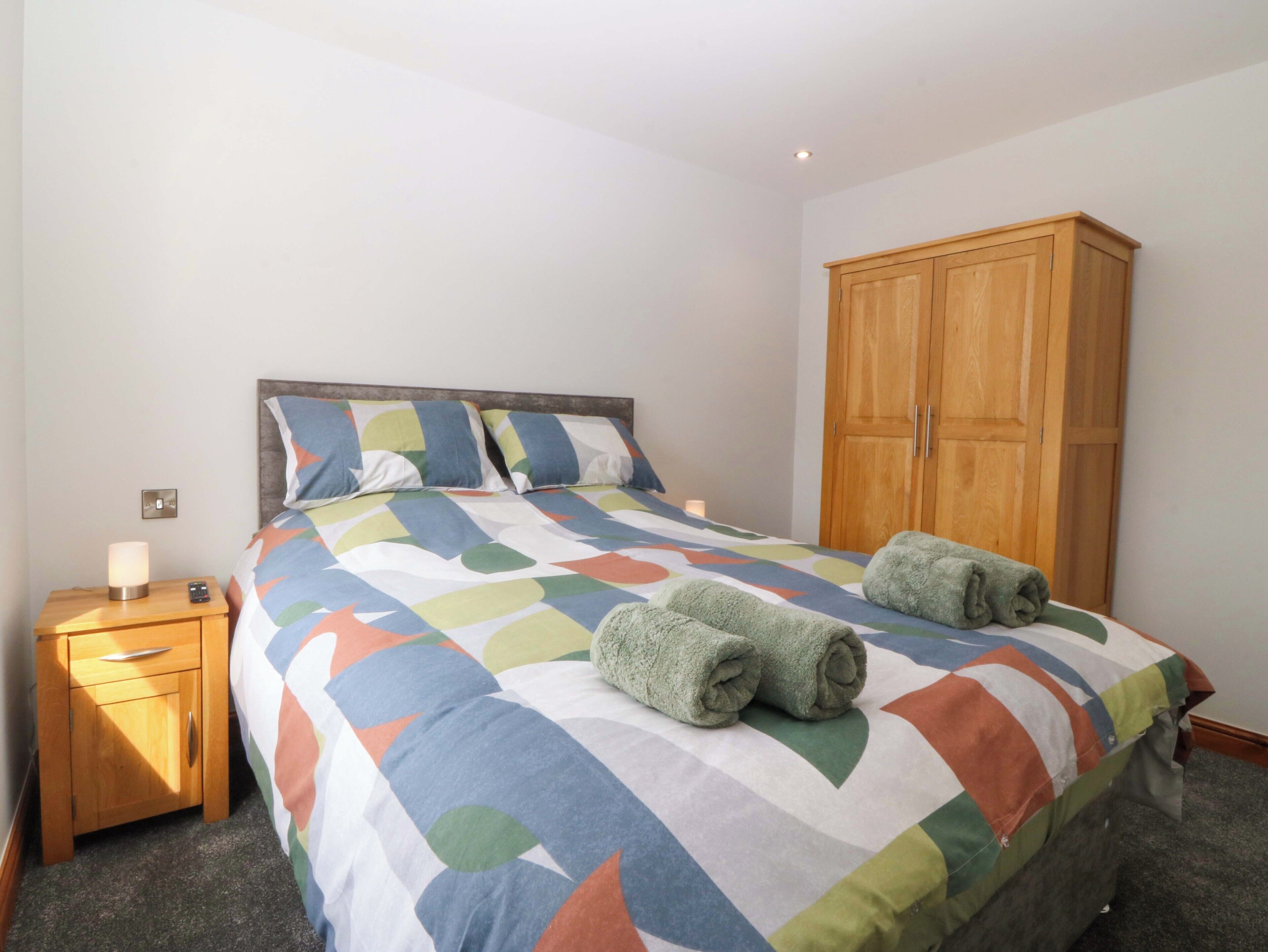 3 bedrooms, individually decorated, individually furnished, free WiFi
