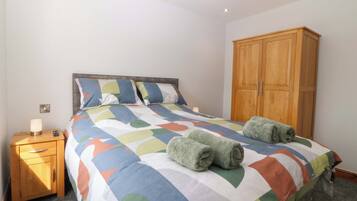 3 bedrooms, individually decorated, individually furnished, free WiFi