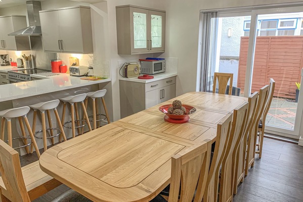 Cottage | Interior