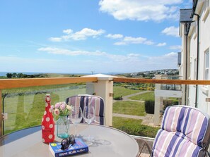 Cottage | Outdoor dining - 8 Thurlestone Beach (Kingsbridge)