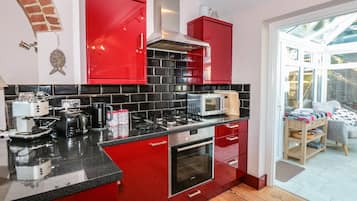 Casa de campo | Cocina privada | Frigorífico, microondas, placa de cocina y lavavajillas