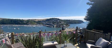 Cottage | Property grounds