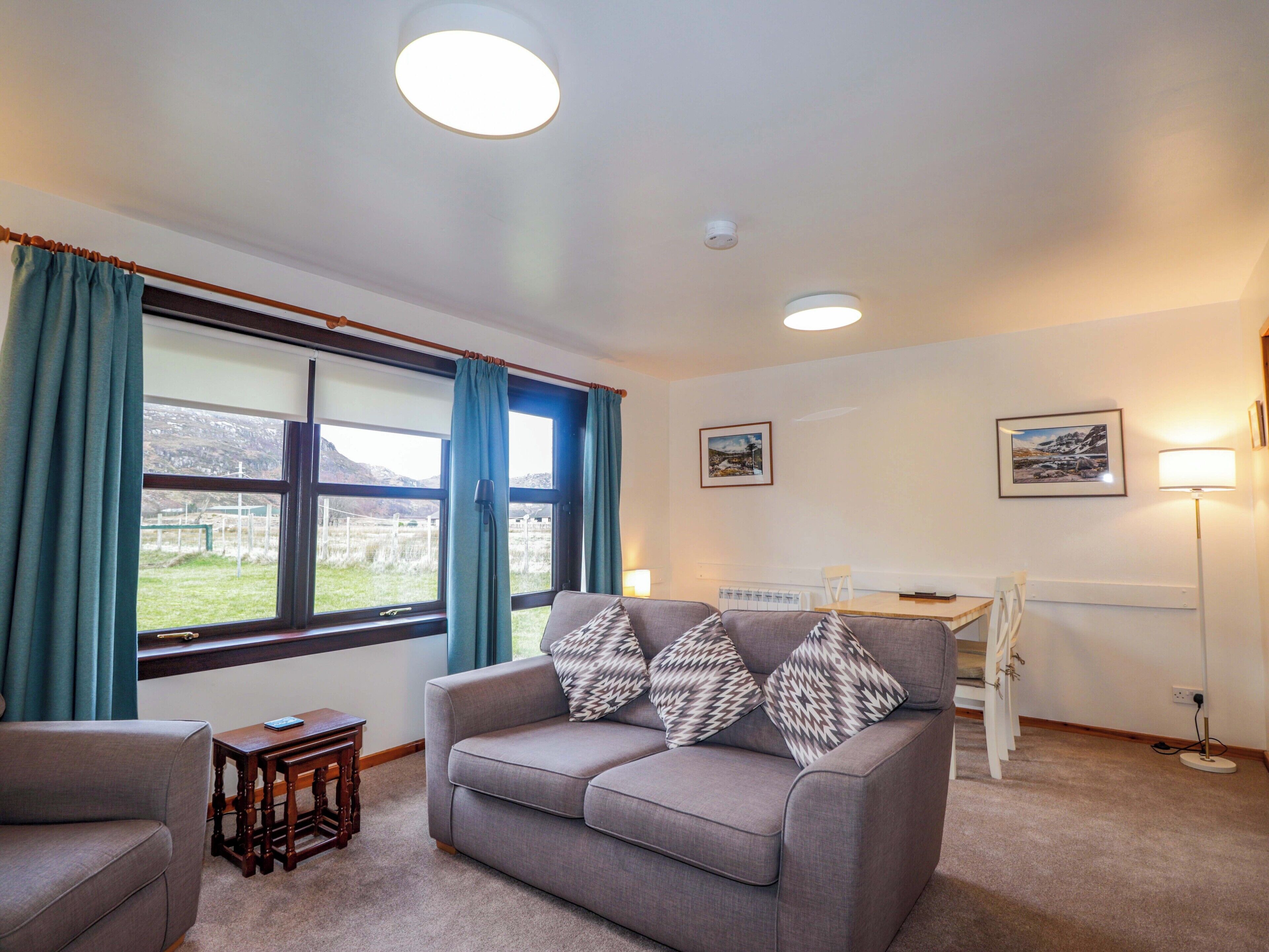 Cottage | Khu phòng khách | TV 