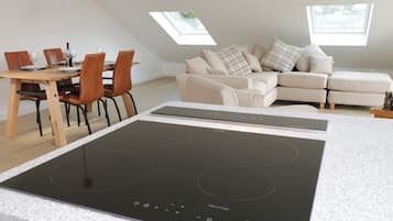 Småhus | Eget kjøkken | Kjøleskap, kokeplater, oppvaskmaskin og vannkoker