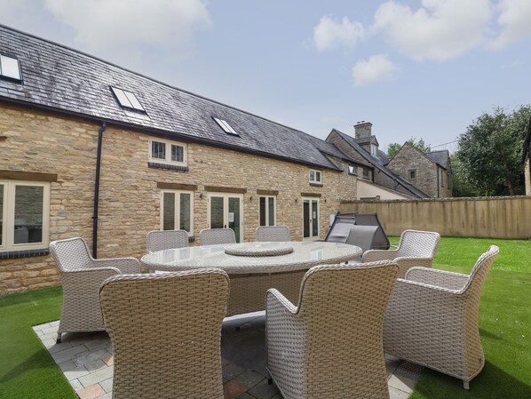 Cottage | Terrace/patio - Malt Barn (Carterton)