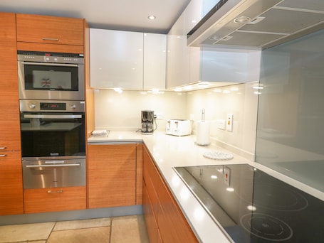 Lavavajillas, utensilios de cocina