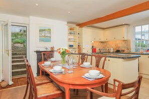 Cottage | Private kitchen