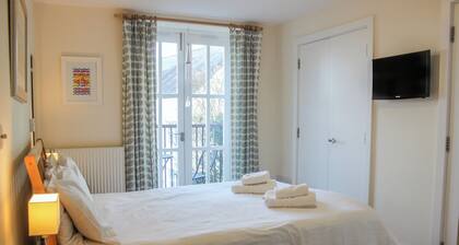 13 Combehaven