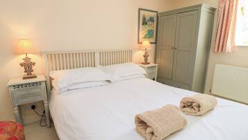 2 slaapkamers, individueel gedecoreerd, individueel gemeubileerd