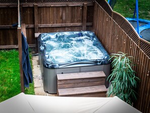 Cottage | Spa - Farm View House (Melton Mowbray)