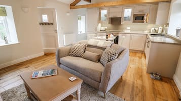 Cottage | Living area