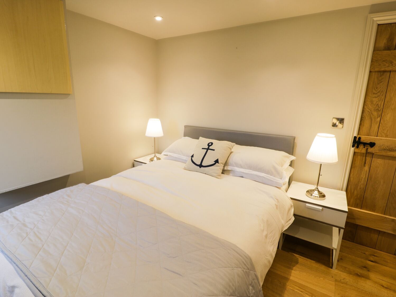 Cottage | 5 bedrooms, individually decorated, individually furnished, free WiFi