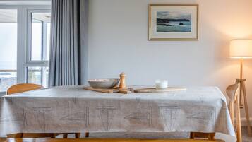 Cottage | 3 phòng ngủ, trang trí khác biệt