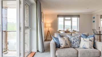 Cottage | Living area