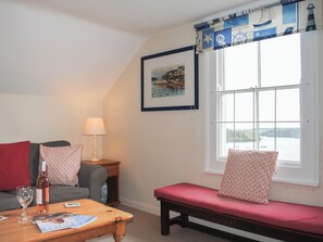 Cottage | Living area - 7 Glenthorne House (Salcombe)