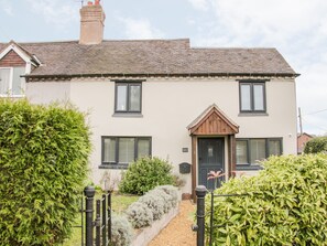 Exterior - Cornerways (Newport)