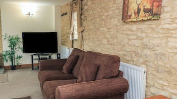 Cottage | Living area | TV, DVD player