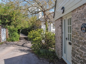 Cottage | Exterior detail