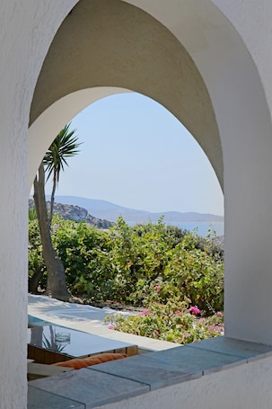 Double or Twin Room | Garden view. Ailouros summer hotel