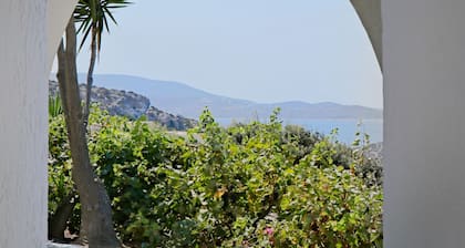 Ailouros summer hotel