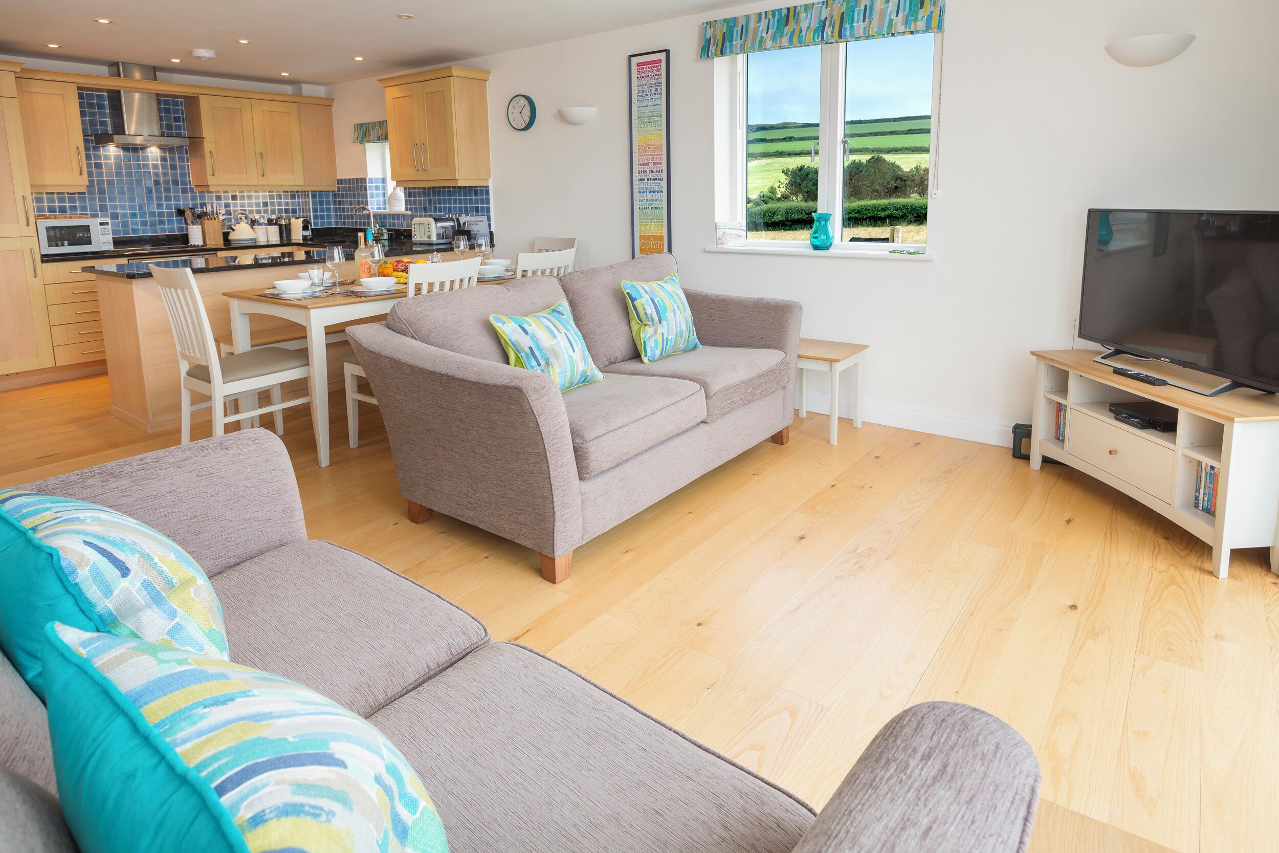 Mökki | Oleskelualue | Televisio