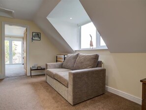 Cottage | Living room | TV, DVD player - The Cartins (Stroud)